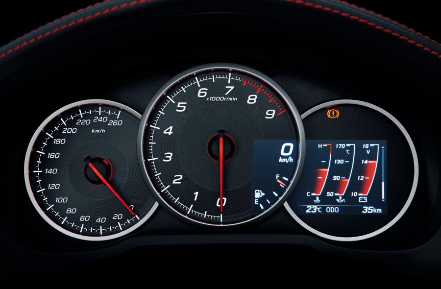 Панель приборов Subaru BRZ S 2016 года  (JP) (фото 2 из 17)